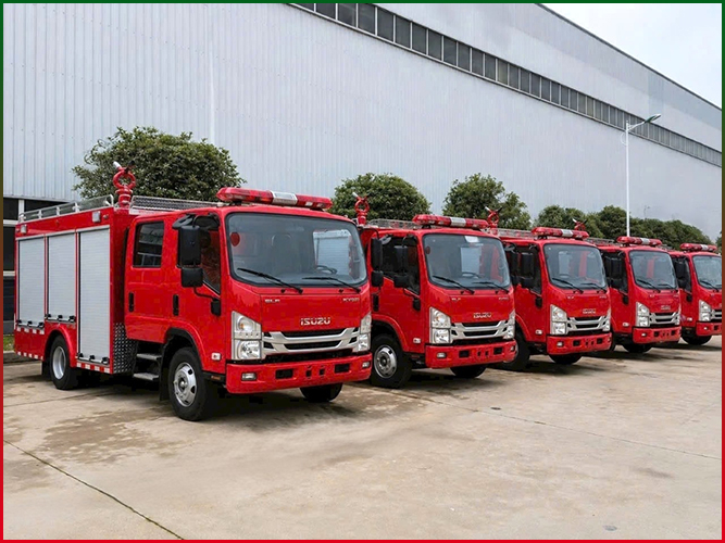 Xe chữa cháy 3 khối Isuzu