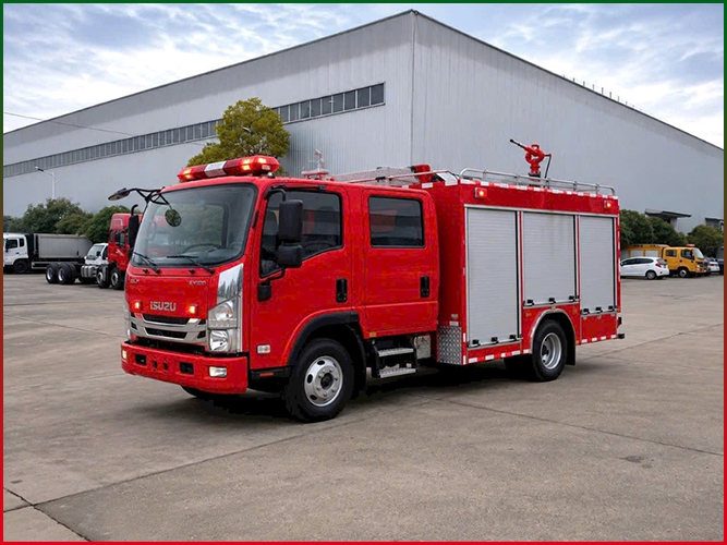 Xe chữa cháy 3 khối Isuzu
