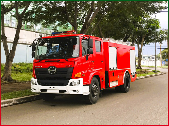 Xe cứu hỏa chữa cháy 6 khối Hino FG
